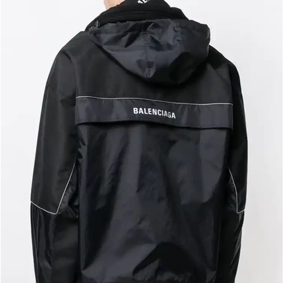 Balenciaga 80’s windbreaker - barely worn, like new. - Picture 3 of 6
